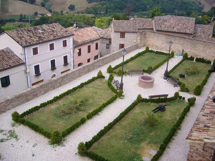 Casa Vacanze Via Marconi Marotta Bagian luar foto